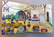  Christmas - Peep inside